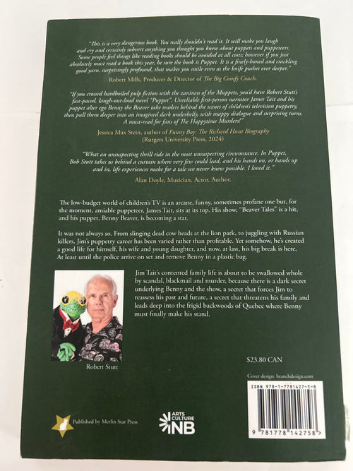 A novel of suspense puppet - Robert Stuart