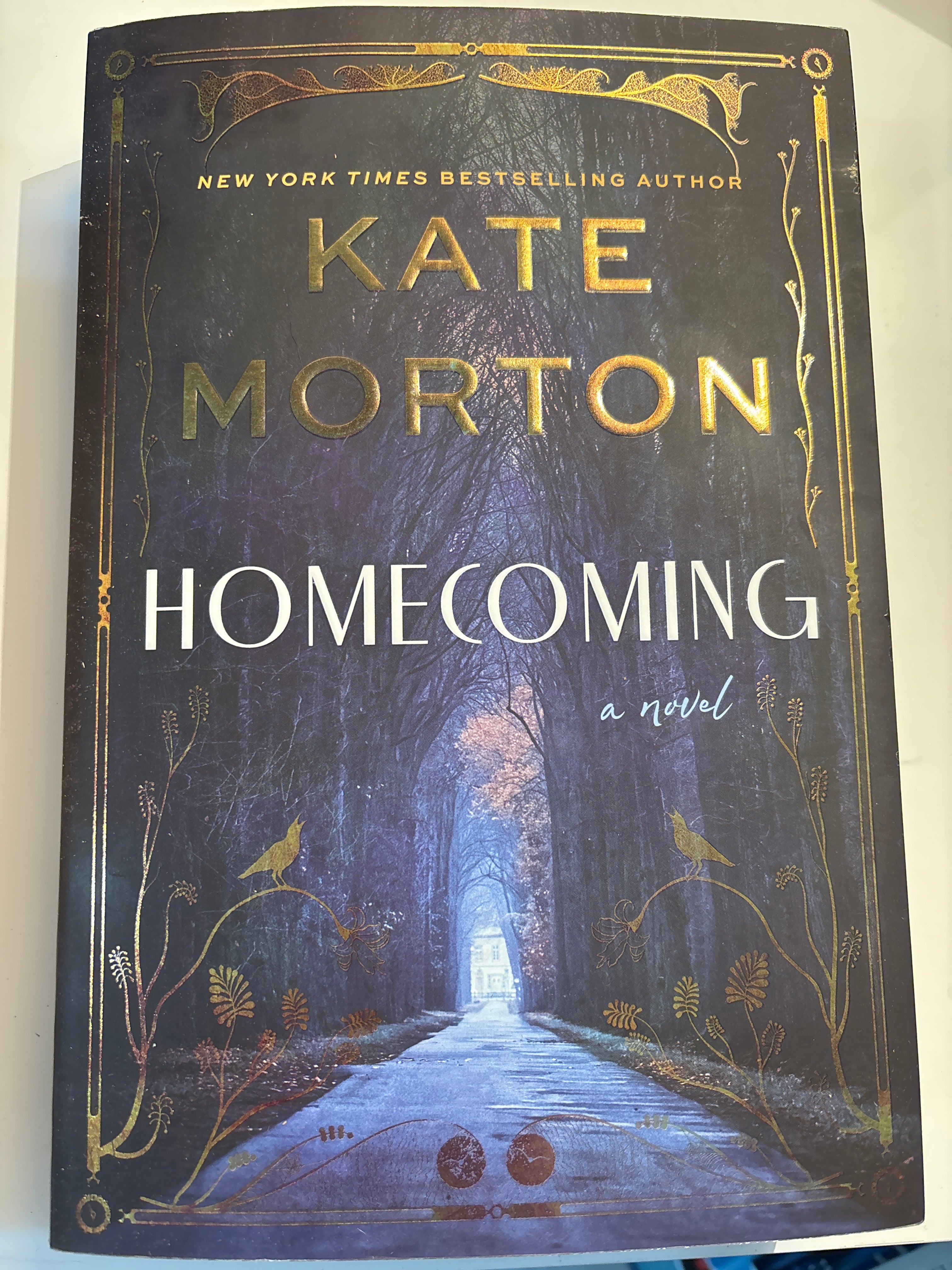 Homecoming - Kate Morton