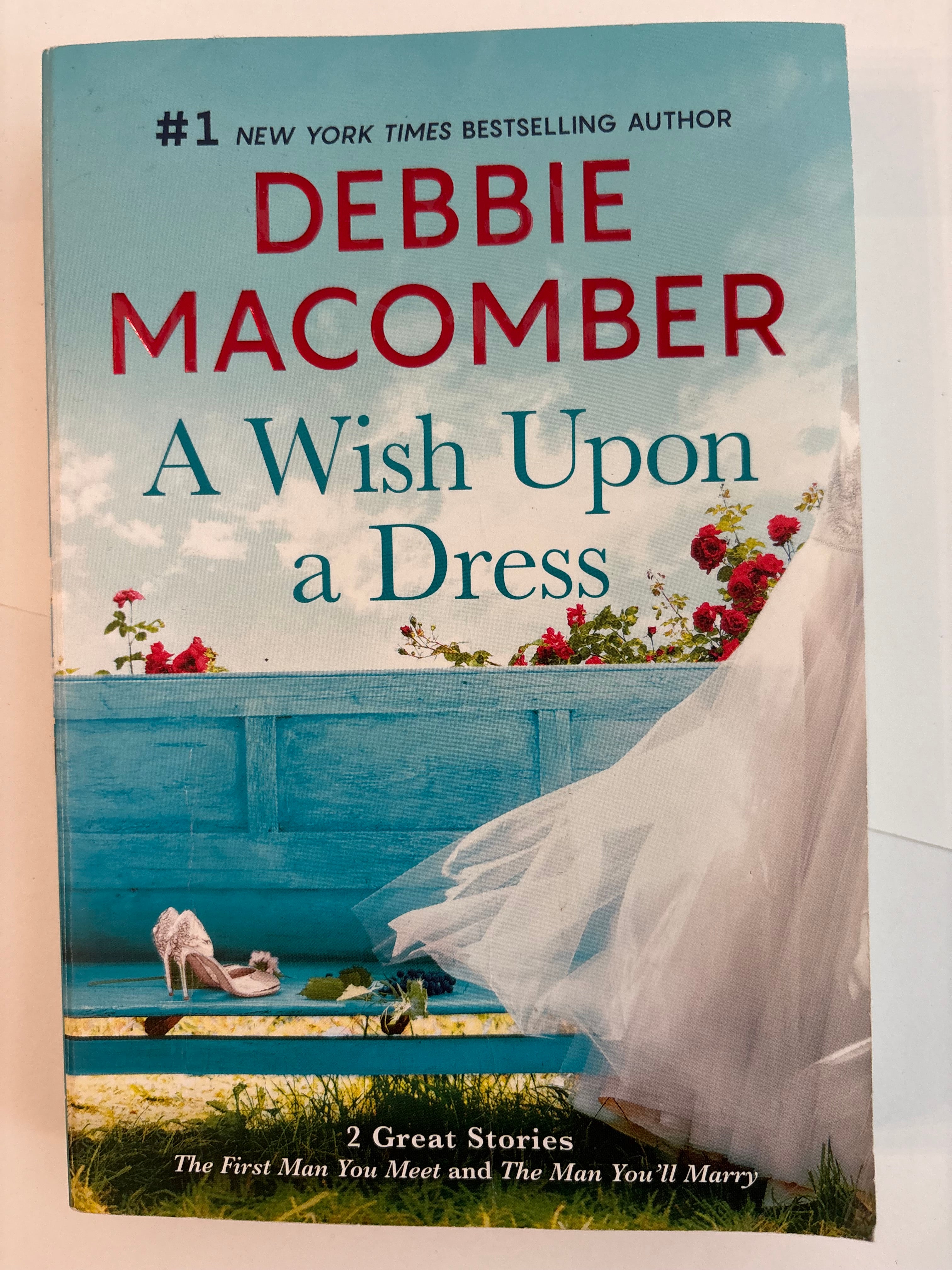 A Wish Upon a Dress - Debbie Macomber