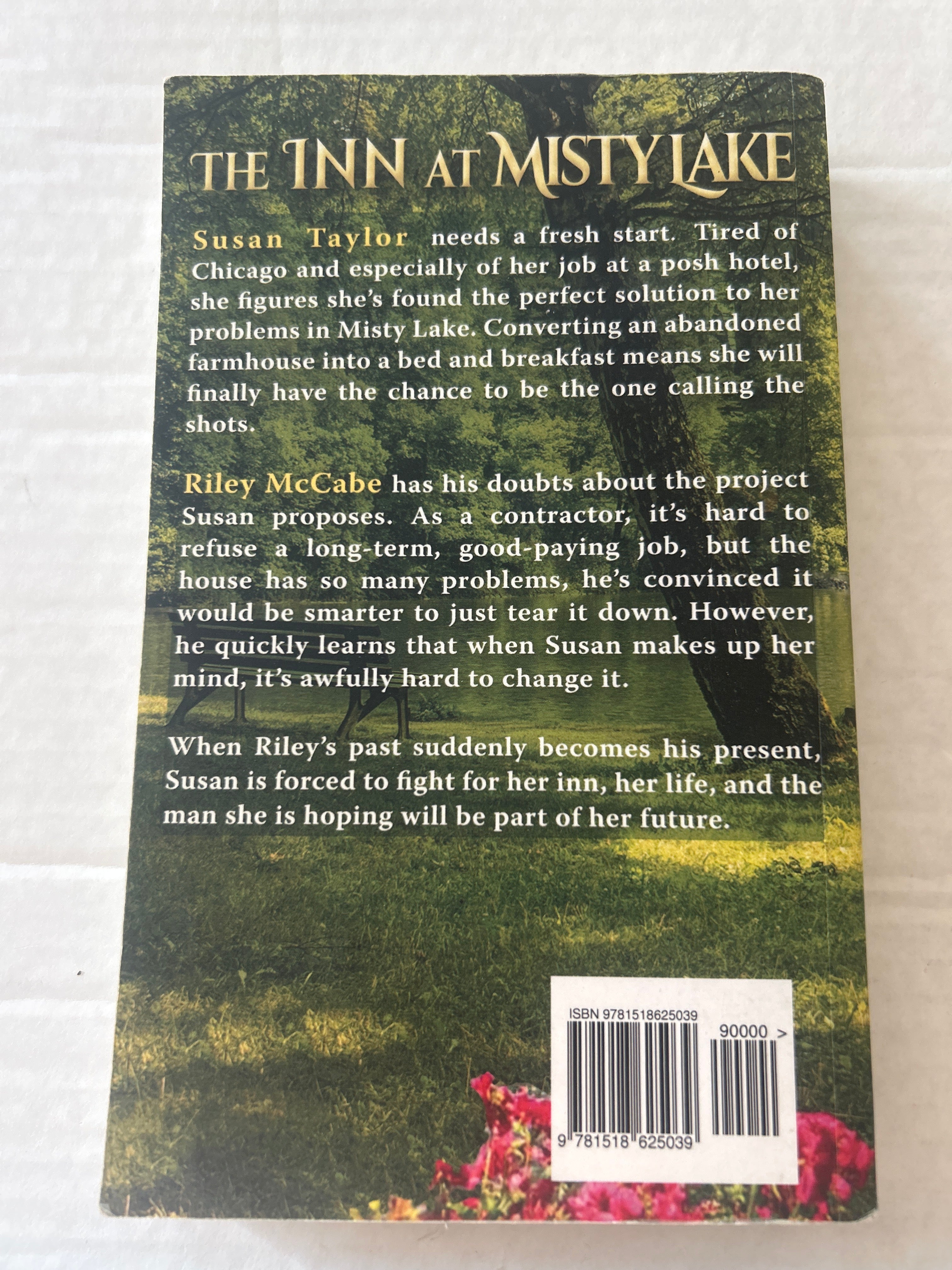 The inn at Mistyiake - Margaret Standafer