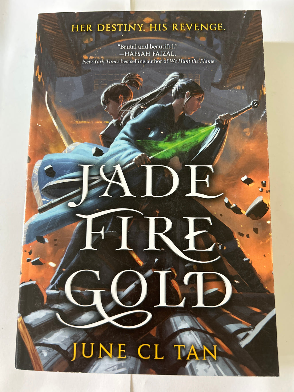 Jade fire gold - June Cltan