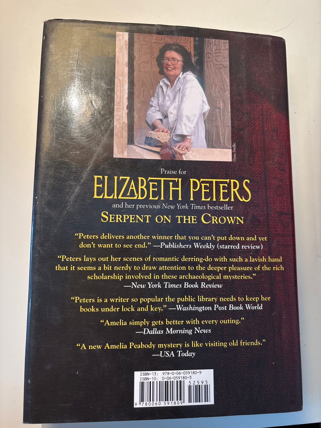 Tomb of The Golden Bird - Elizabeth Peters