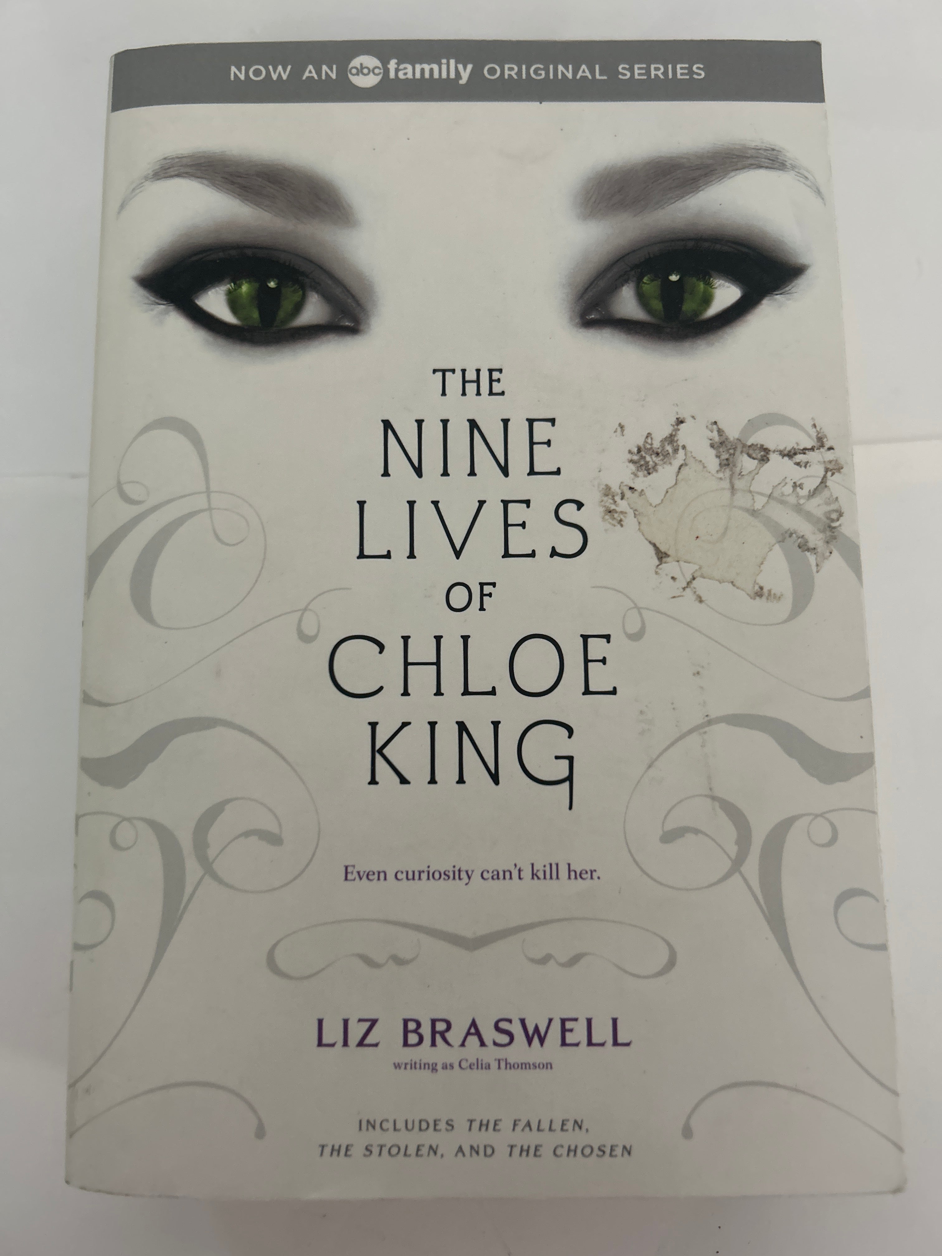 The nine lives of - Chloe king