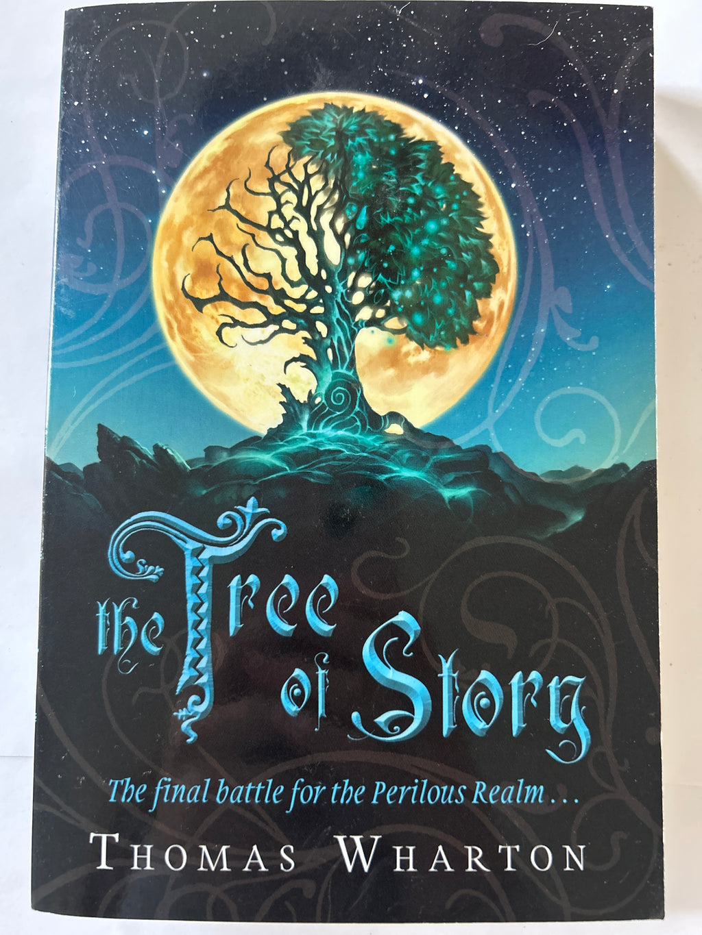 The tree of story - Thomas wharton