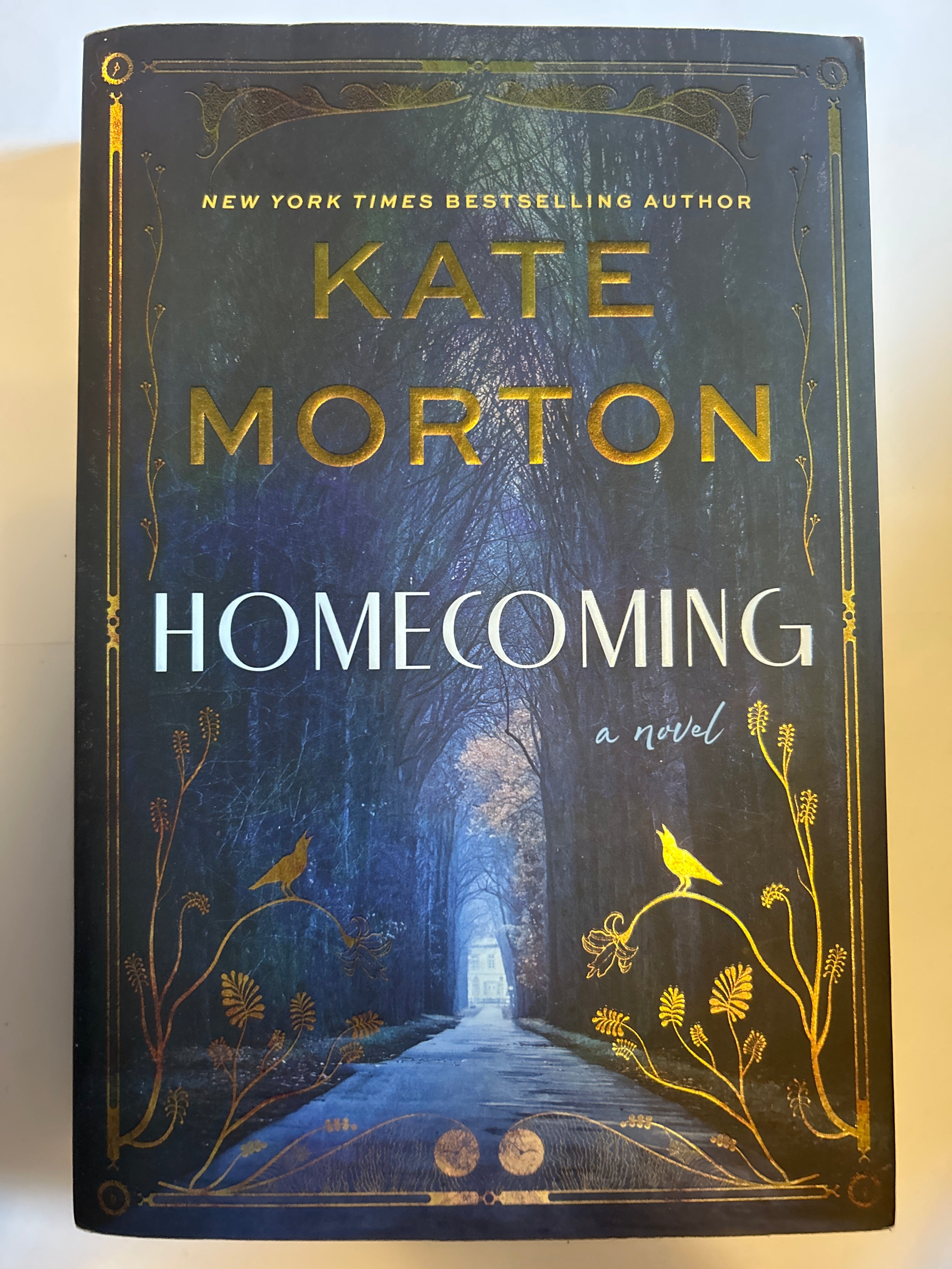 Homecoming - Kate Morton