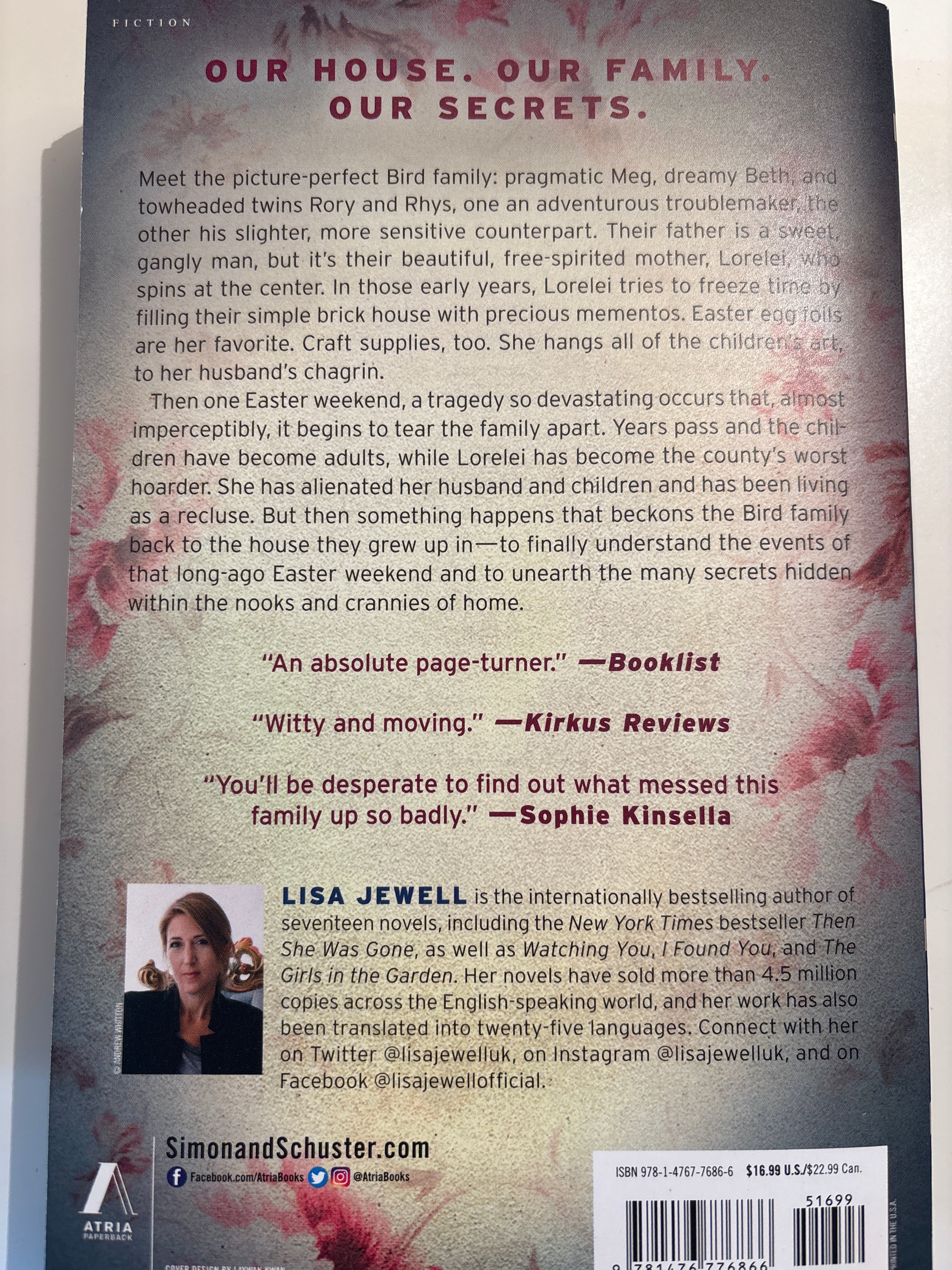 The House We Grew Up In - Lisa Jewell (Copy)