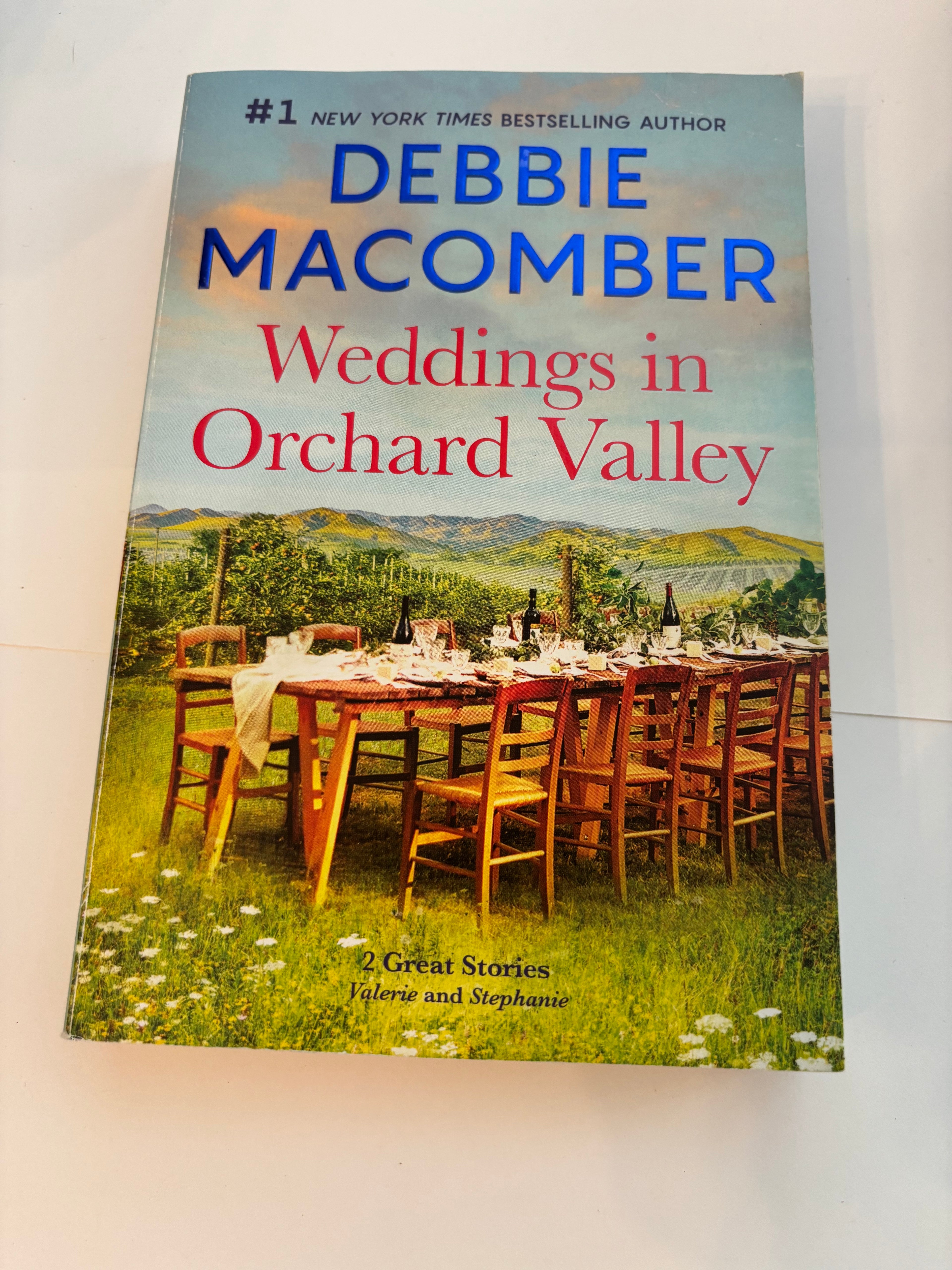 Weddings in Orchard Valley - Debbie Macomber