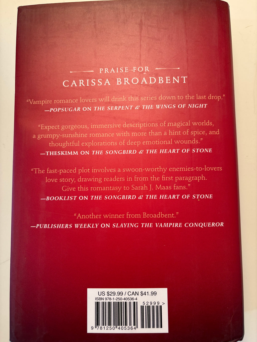 Daughter of no Worlds - Carissa Broadbent