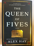 The queen of fives - Alex hay