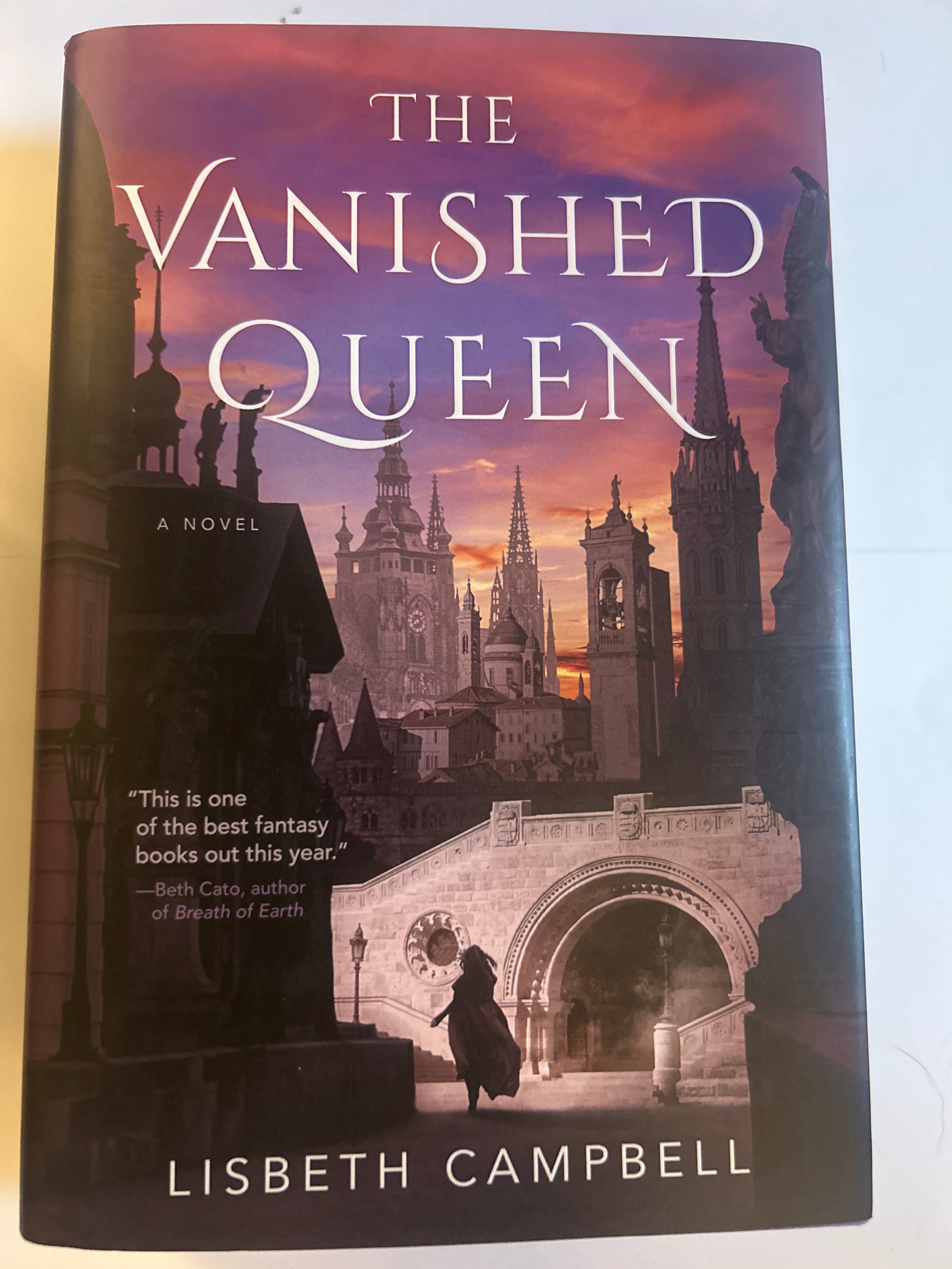 The vanished queen - lisbeth Campbell