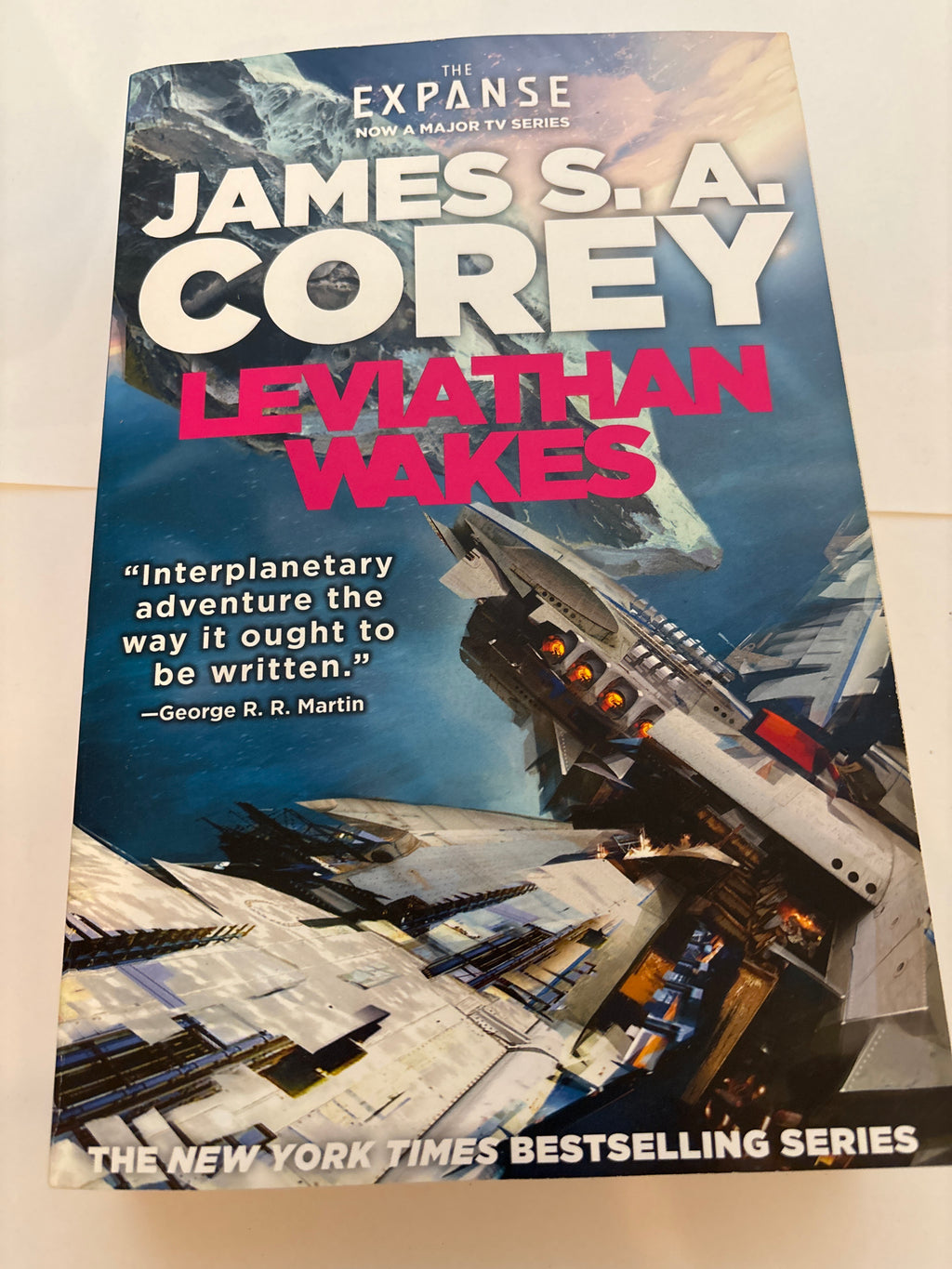 Leviathan Wakes - James S. A. Corey