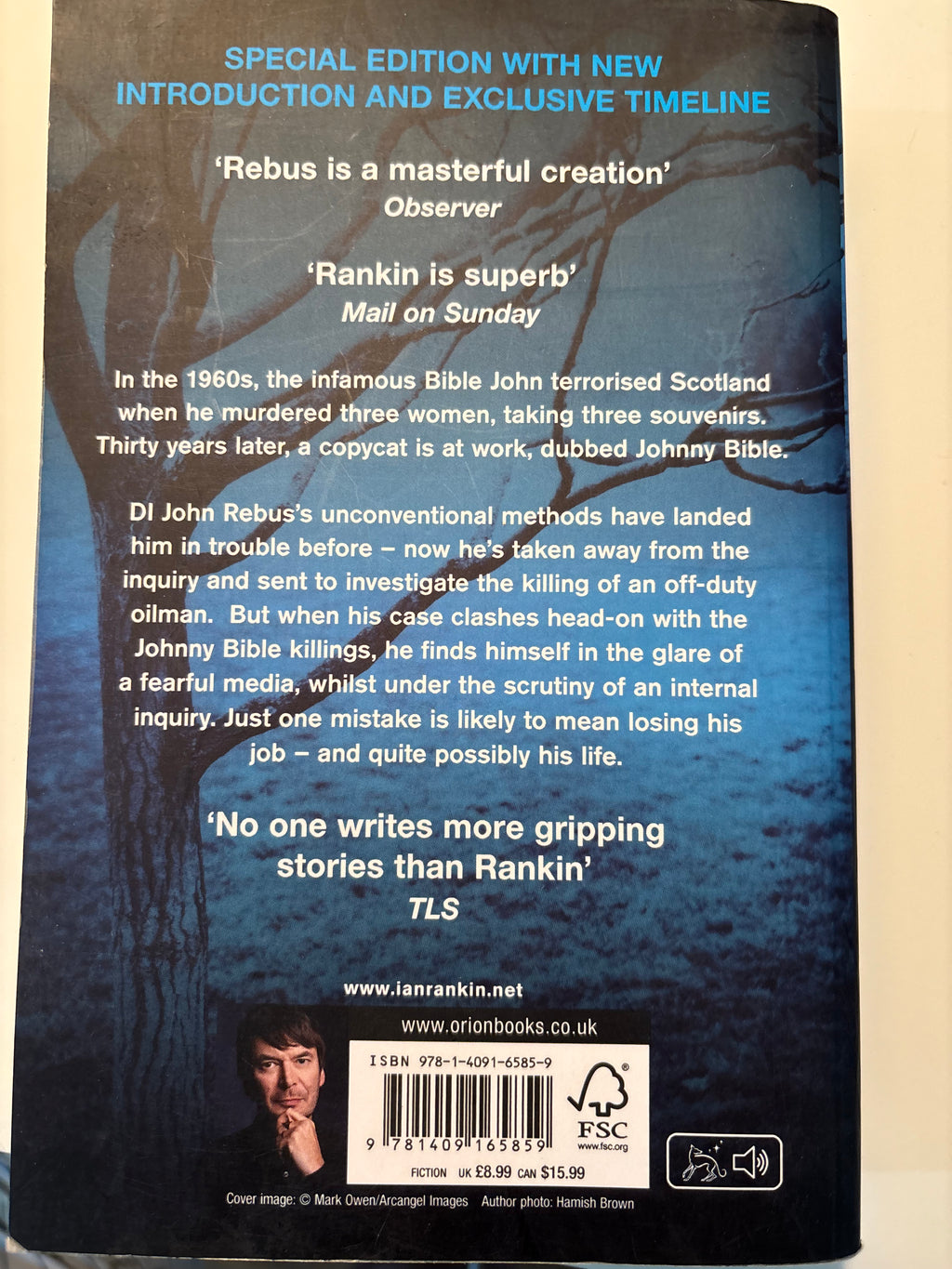 Black and Blue - Ian Rankin