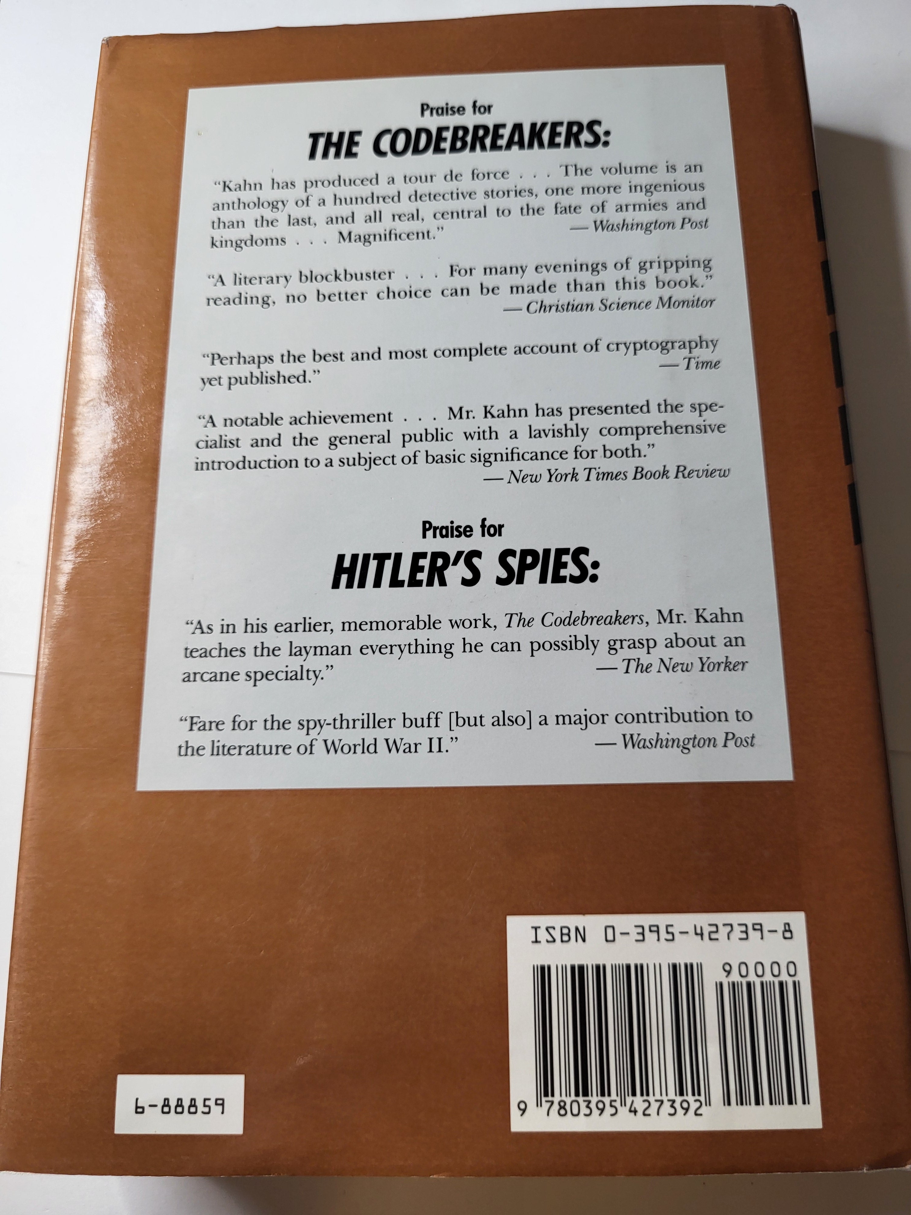 Seizing the Enigma: The Race to Break the German U-Boat Codes, 1939-1943 - David Khan