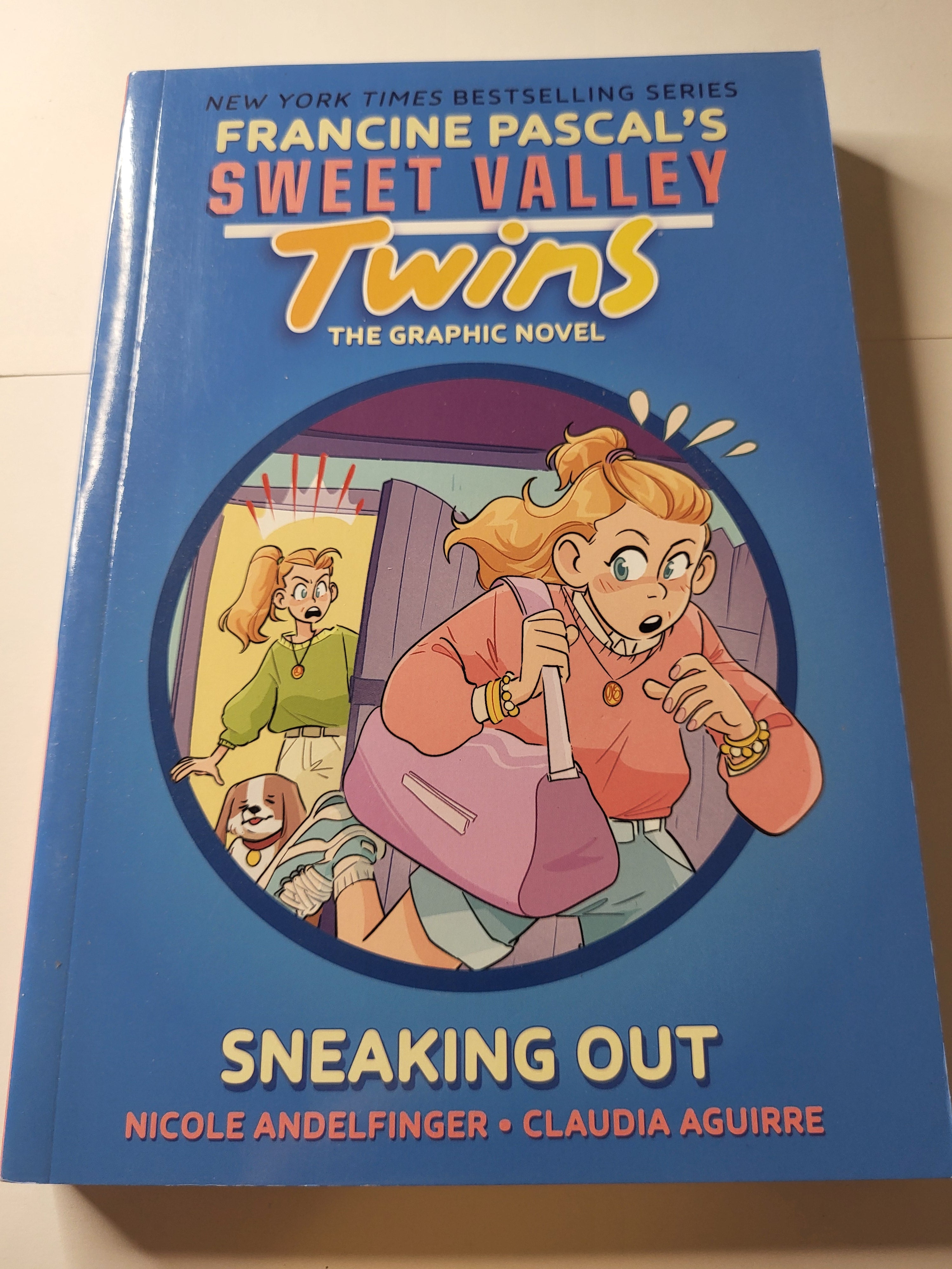 Sweet Valley Twins: Sneaking Out - Nicole Andelfinger and Claudia Aguirre