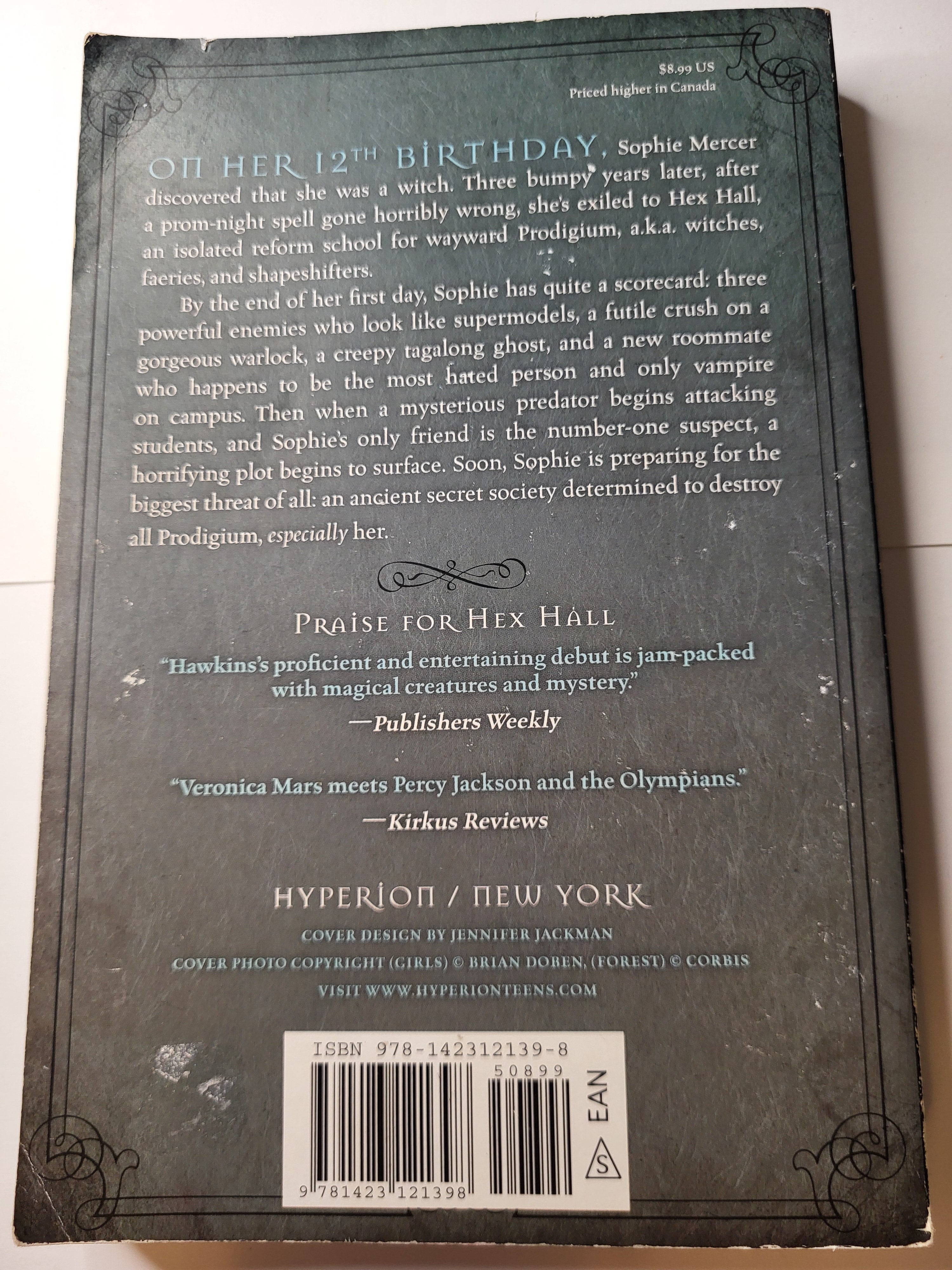 Hex Hall - Rachel Hawkins