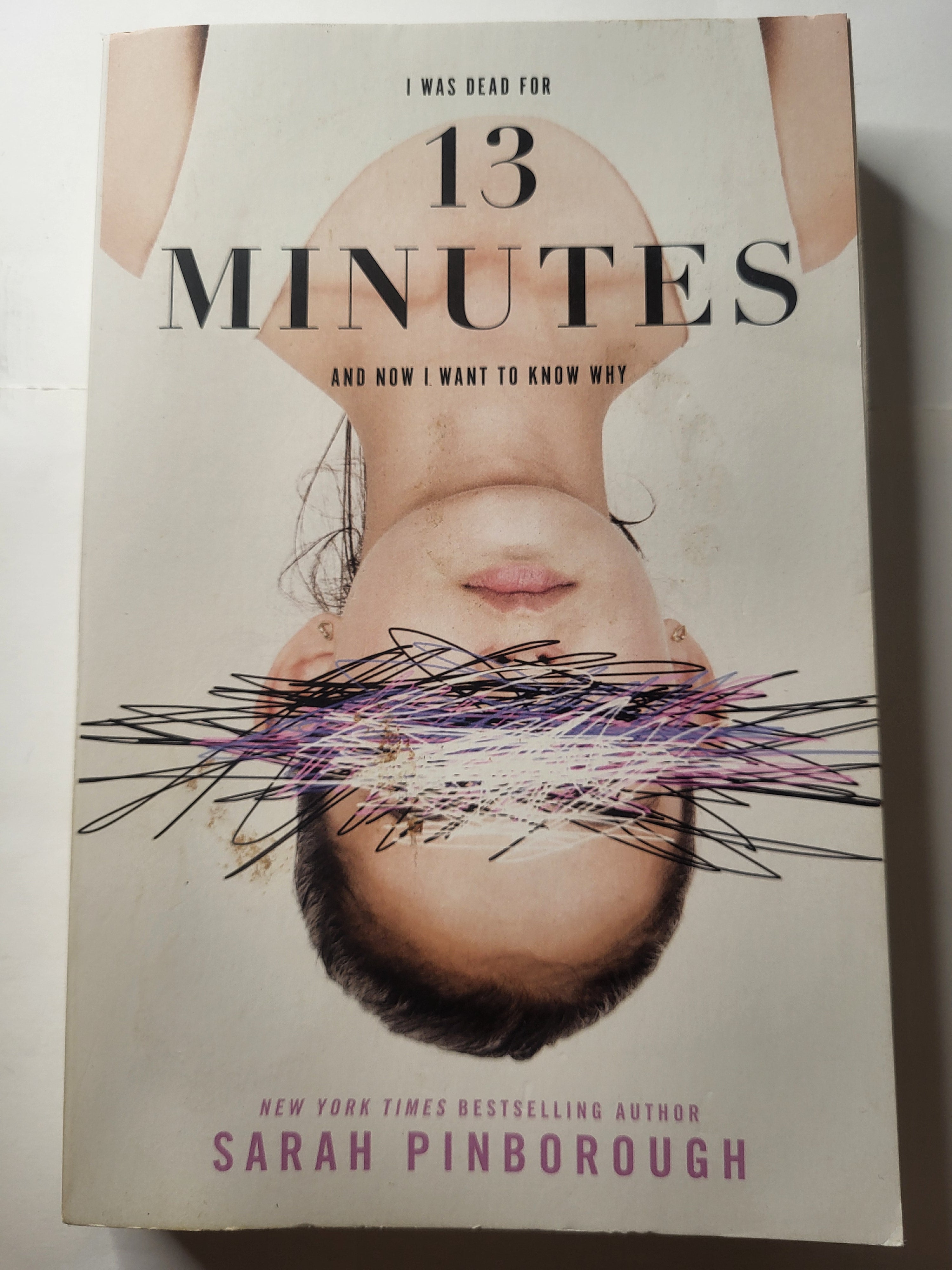 13 Minutes - Sarah Pinborough